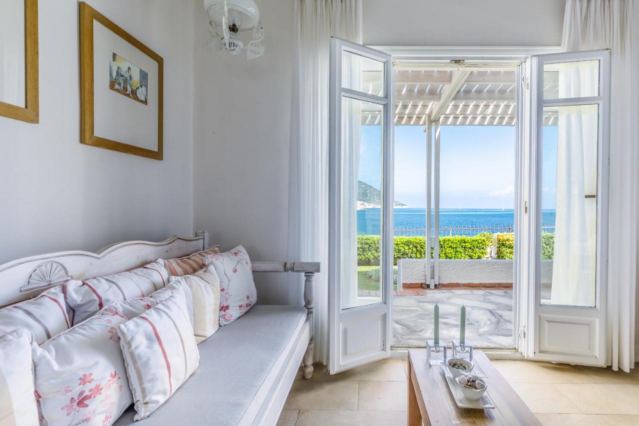 Skopelos Village Hotel Exterior photo